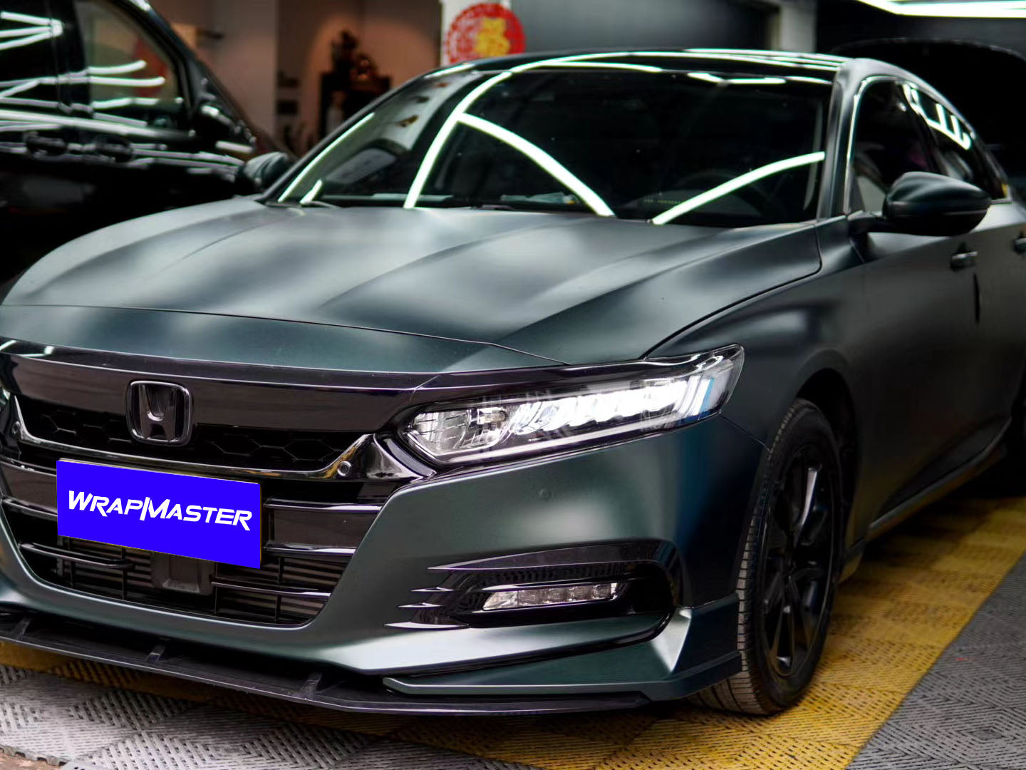 Matte Heavy Metallic Midnight Green