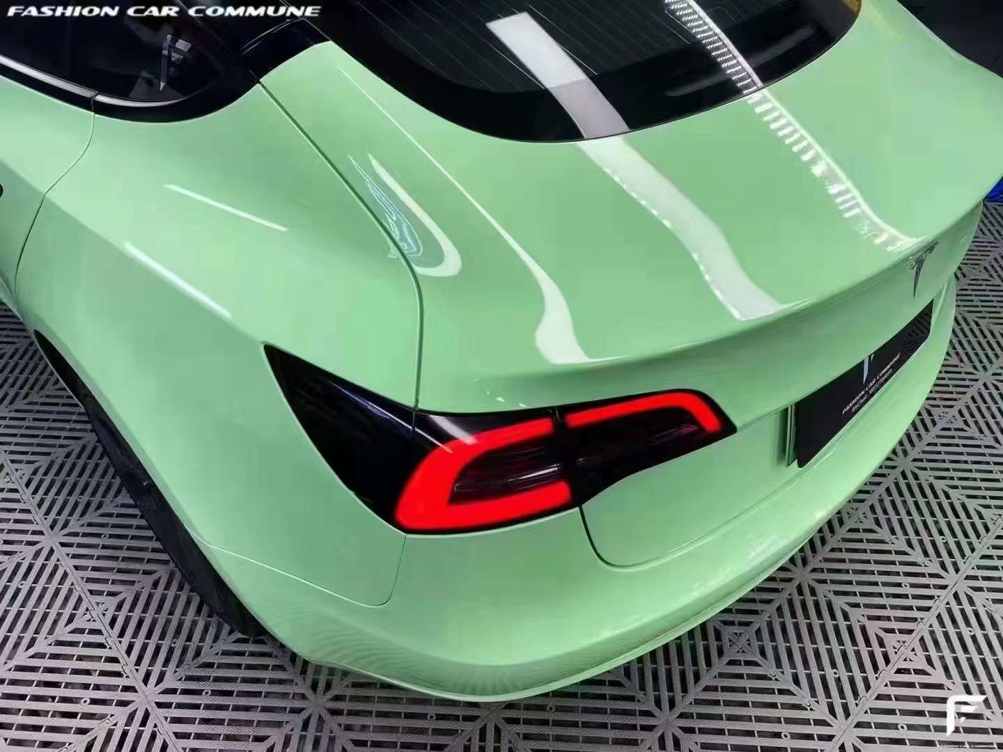 Glossy Crystal Haze Green Wrap Vinyl PET Liner