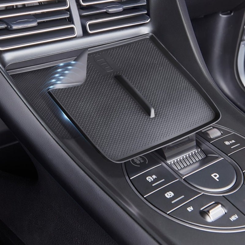 Wireless Charging Pad Silicone Mat for BYD Sealion 5 DM-i